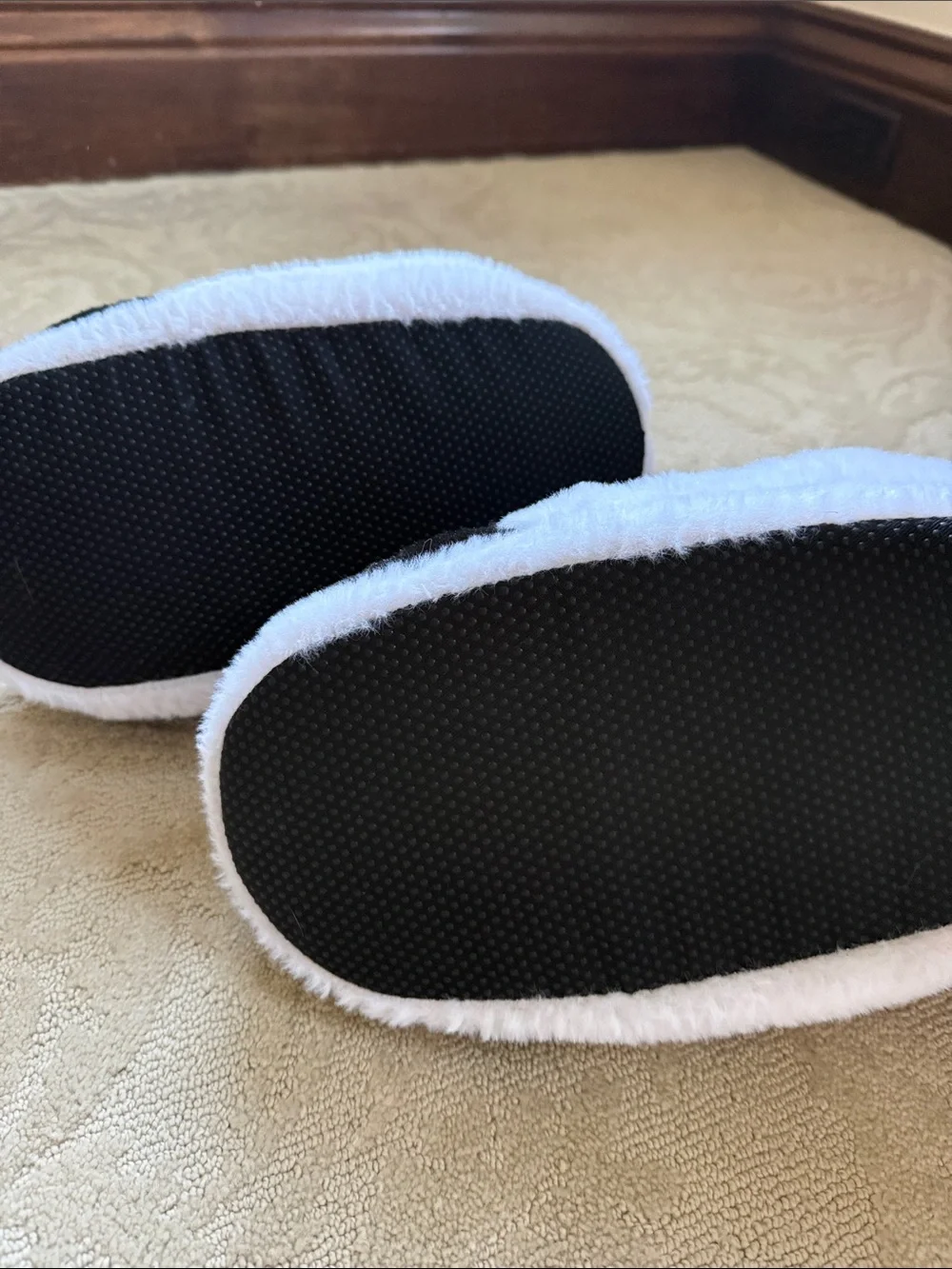 Kids Plush Red, Black & White Slip-On Slippers